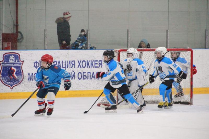 В Ивантеевке Московской области состоялся турнир «Лидеры хоккея» среди команд 2010 года рождения