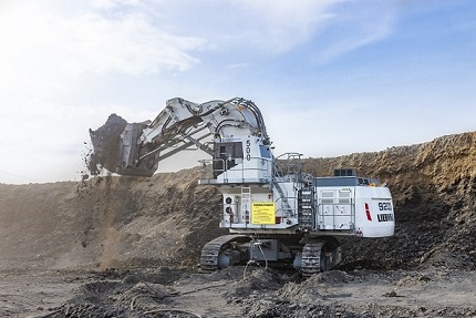 Угольная компания «Разрез Майрыхский» наращивает парк горно-транспортного оборудования