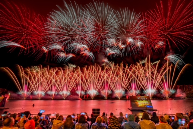 Россия победила на Международном фестивале фейерверков «Ростех»