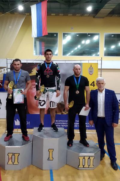 Сотрудник УФСИН Дагестана стал призером турнира по комплексному единоборству