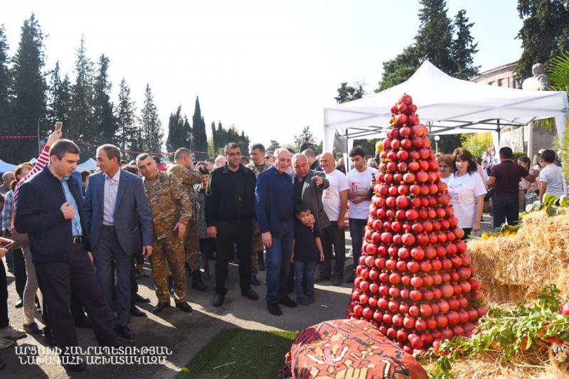 Президент Арцаха присутствовал на фестивале граната в городе Мартуни