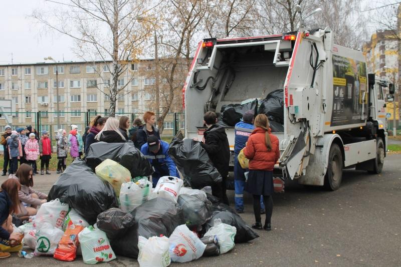 К экологической акции ОНФ «Пластиковая гора» в Мордовии присоединились около 500 человек