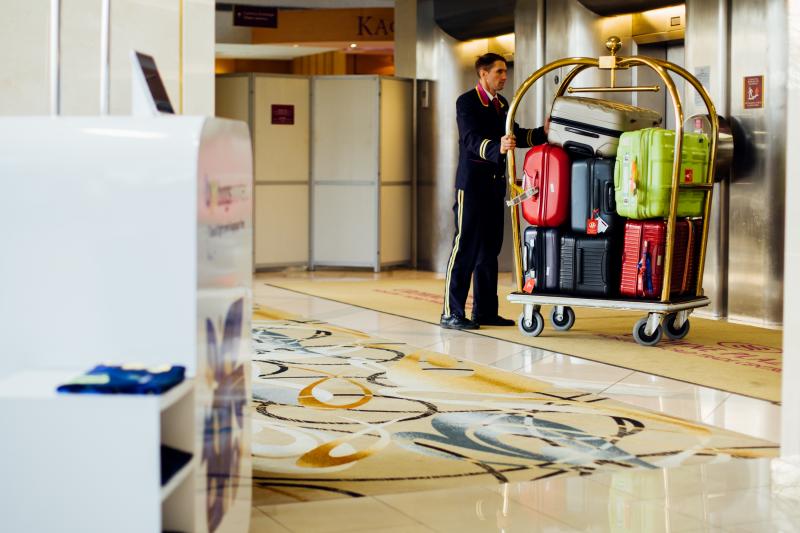 Отель Crowne Plaza Moscow WTC первым в России ввел услугу по доставке багажа в аэропорт