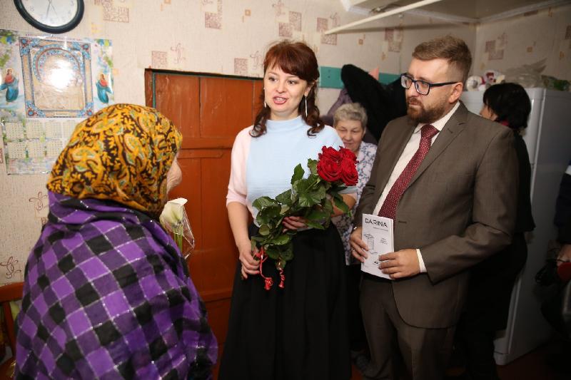 Активисты ОНФ в Мордовии поздравили труженицу тыла с 90-летием