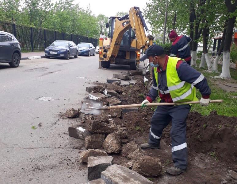 Начался капитальный ремонт улицы Лесная в Реутове