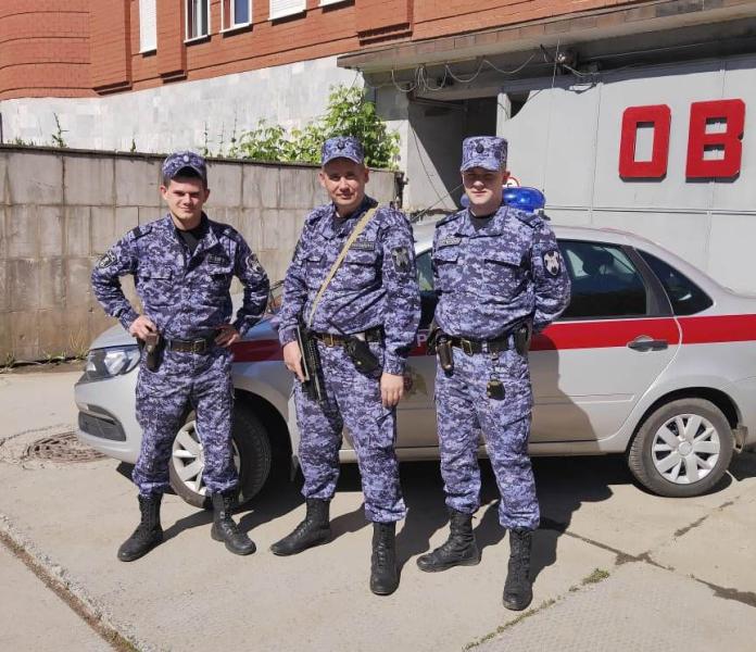Росгвардейцы задержали в Свердловской области рецидивиста, подозреваемого в грабеже