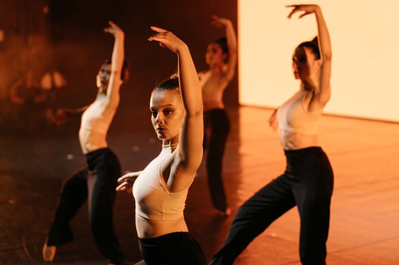 На PREMIER вышел документальный фильм о студентах, приехавших в Россию по обмену изучать танец