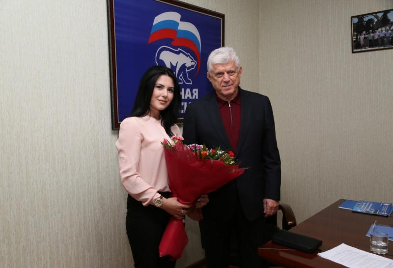 Соня Магомедова: «Единая Россия — это возможность принести пользу своей республике и стране»