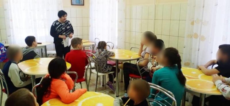 Весенний мастер-класс в детском отделении ставропольской психбольницы