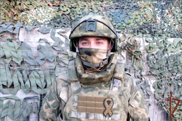 Участвующие в СВО росгвардейцы поздравили ветеранов войск правопорядка
