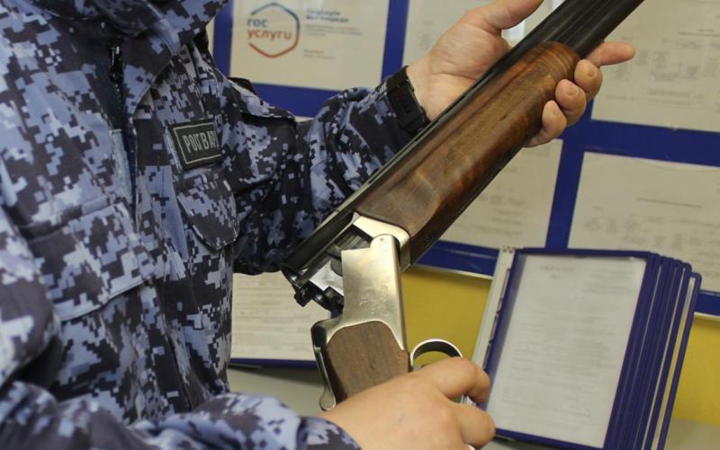 Сотрудники Росгвардии в Приморье за неделю провели 254 проверки мест хранения гражданского оружия