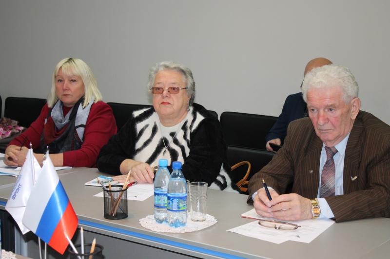 Активисты ОНФ обсудили проблемы лекарственного обеспечения жителей Ивановской области
